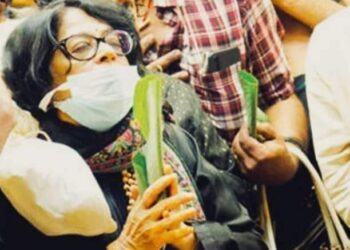 ശബരീശ ദര്‍ശനം നടത്തുന്ന റിട്ട. സുപ്രിംകോടതി ജസ്റ്റിസ് ഇന്ദു മല്‍ഹോത്ര