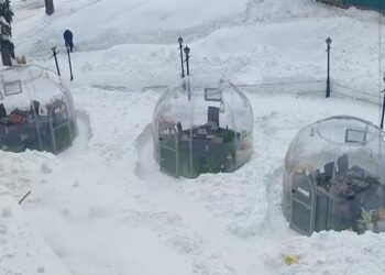 India's first glass igloo restaurant come up in J&K's Gulmarg