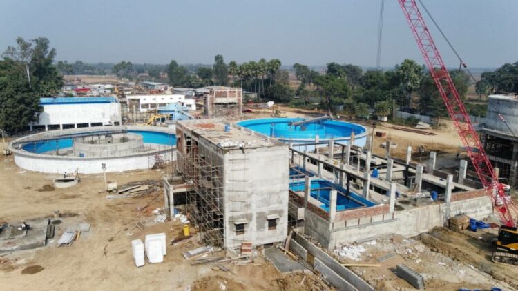 ഗംഗാ ജലവിതരണ പദ്ധതിയുടെ ഭാഗമായി പട്ന മൊകാമ ബ്ലോക്കിന് കീഴിലുള്ള ഹത്തിദയില്‍ ഗംഗാ നദീ തീരത്ത് നിര്‍മ്മിച്ച ഇന്‍ടേക്ക് വെല്‍-കം-പമ്പ് ഹൗസ്‌