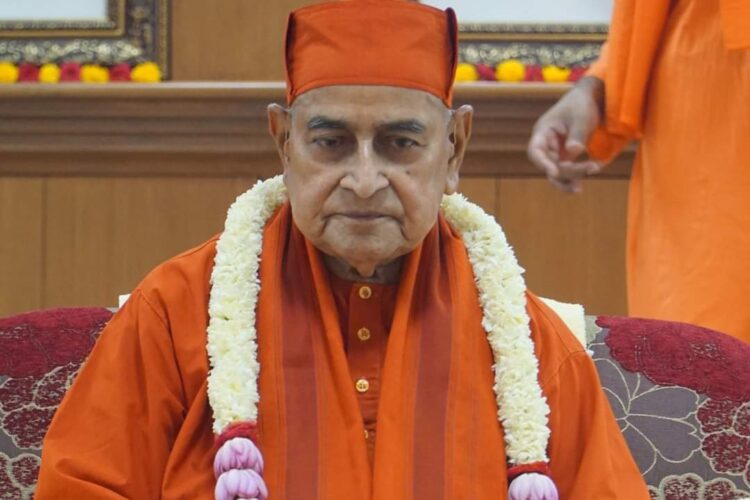 ചിത്രം : സ്വാമി ഗൗതമാനന്ദ